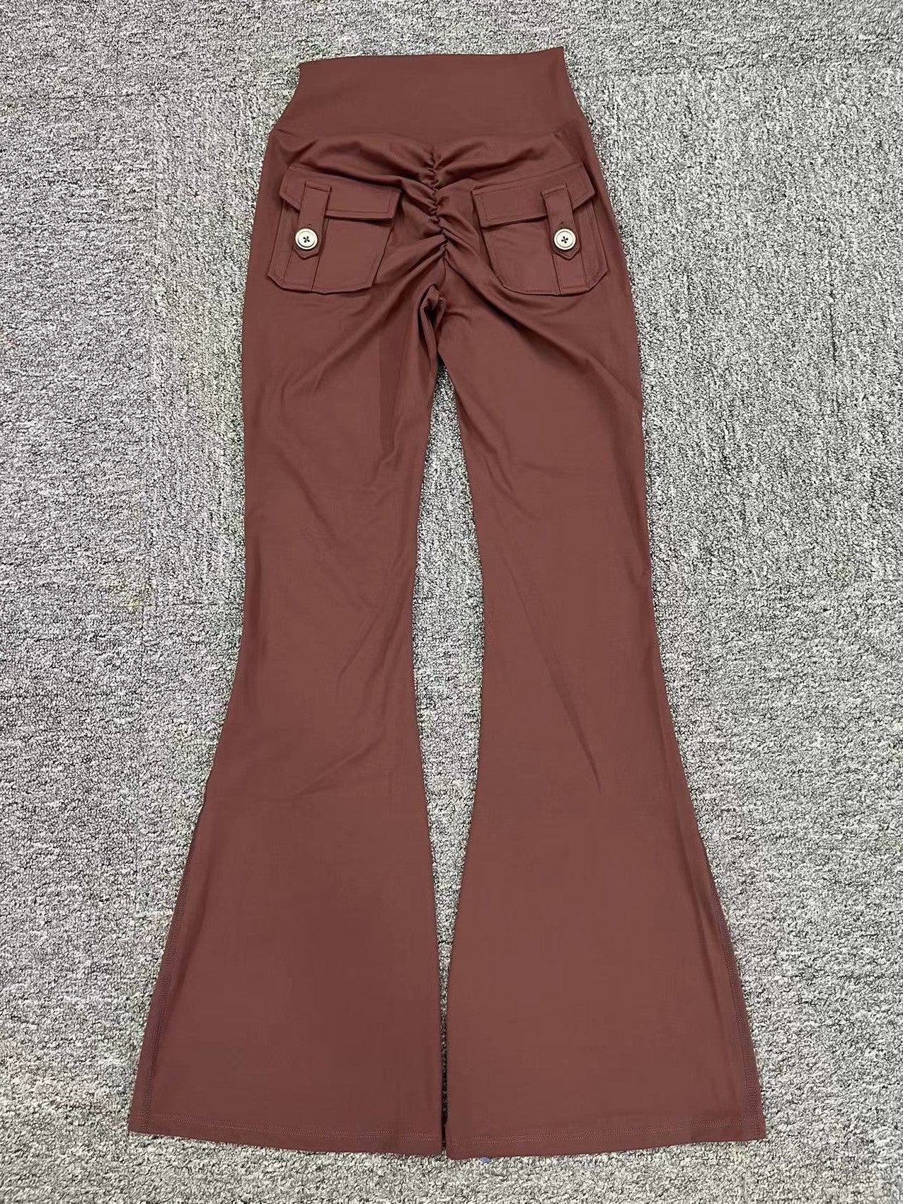 Buttoned Peach-Lift Yoga Flare Pants | High-Waist Quick-Dry Fitness Bell Bottoms for Women