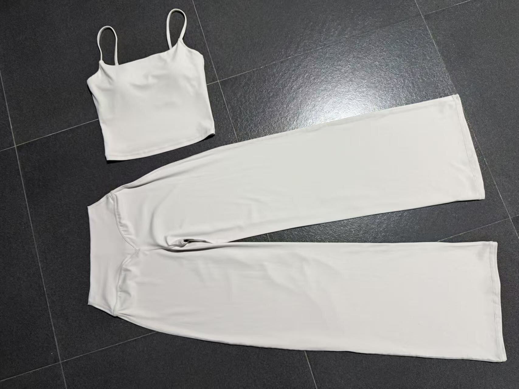 Second-Skin Compression Yoga Set for Women | Shockproof High-Waist Fitness Two-Piece Set