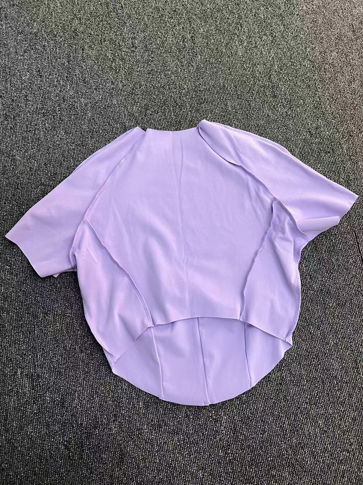 Bare-Feel Sculpted Yoga Tee｜No-Bra Tight Quick-Dry Fitness Top for Running & Training