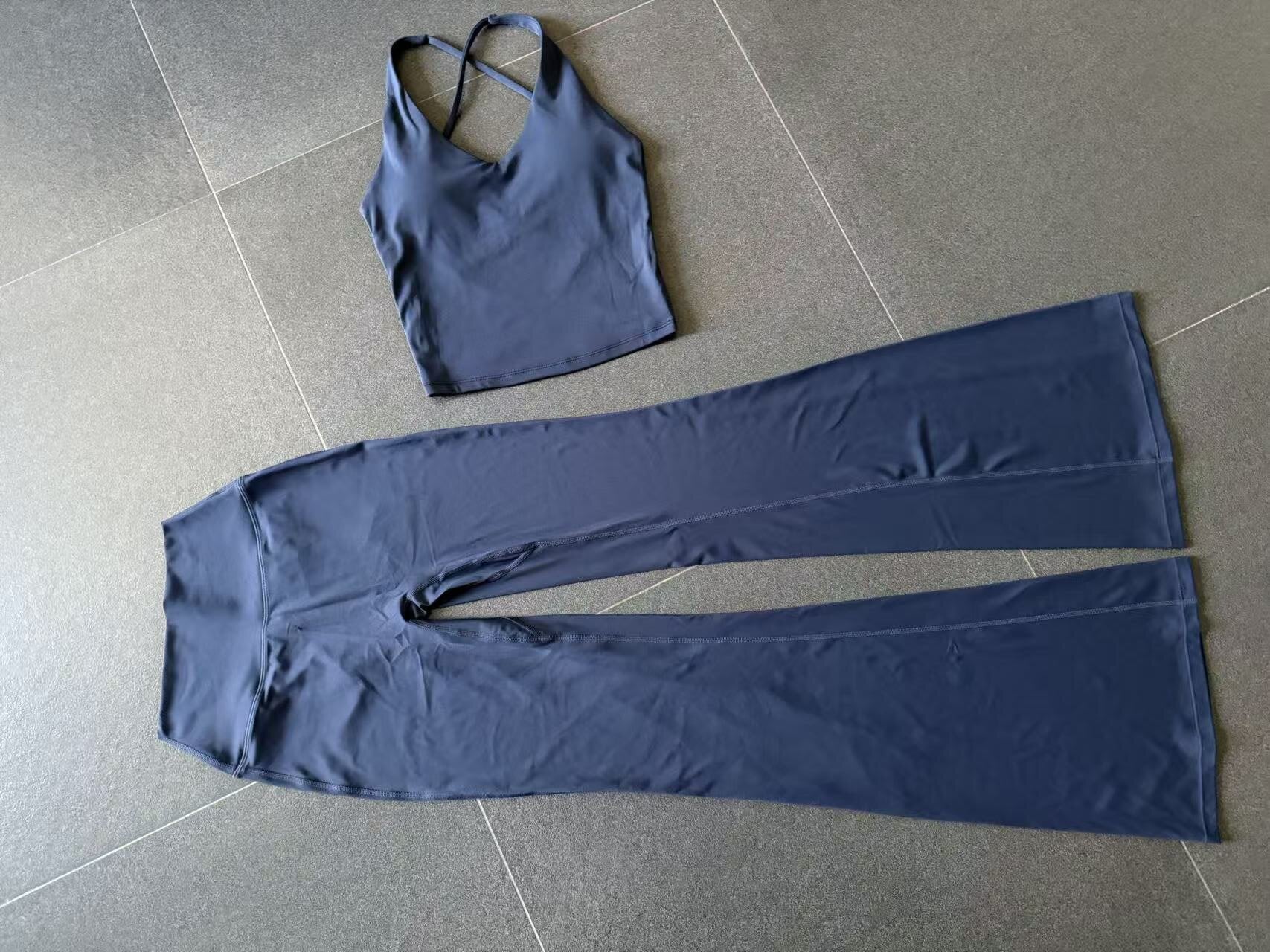 Invisible Ruched High-Waist Yoga Set | Quick-Dry Running & Fitness Outfit