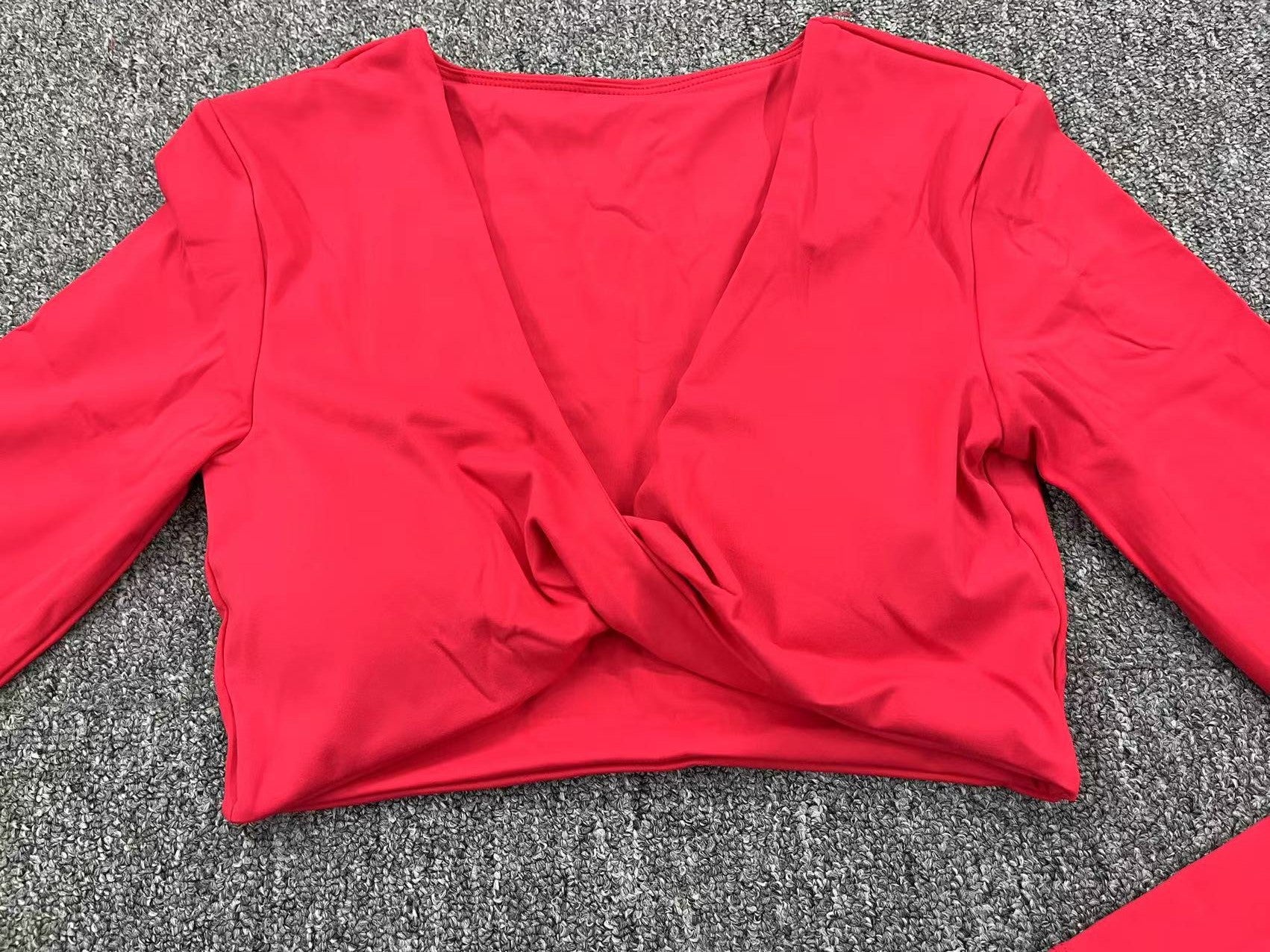 Twist-Knot Long Sleeve Yoga Top for Women | Built-In Bra | Stretchy Gym & Yoga Activewear