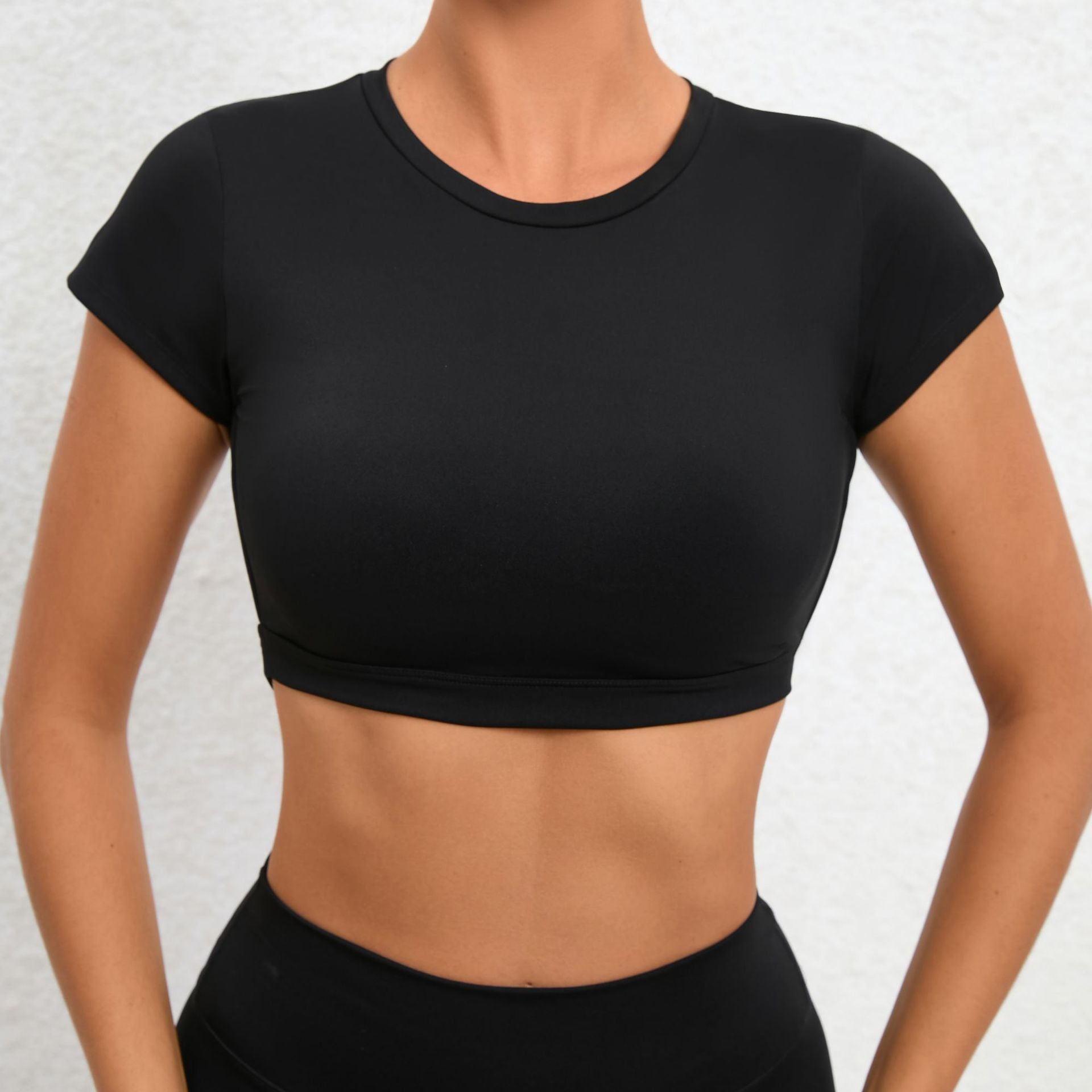Bare-Feel No-Bra Yoga Top｜Back-Enhancing Tight Quick-Dry Active Tee for Yoga & Running