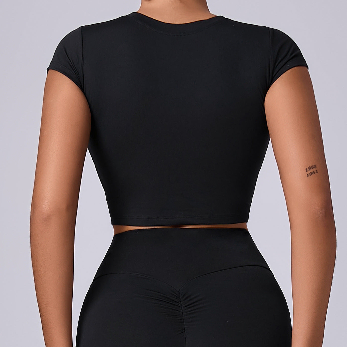 Wide-Shoulder Brushed Yoga Tee｜High-Support Quick-Dry Active Top for Intense Training & Running