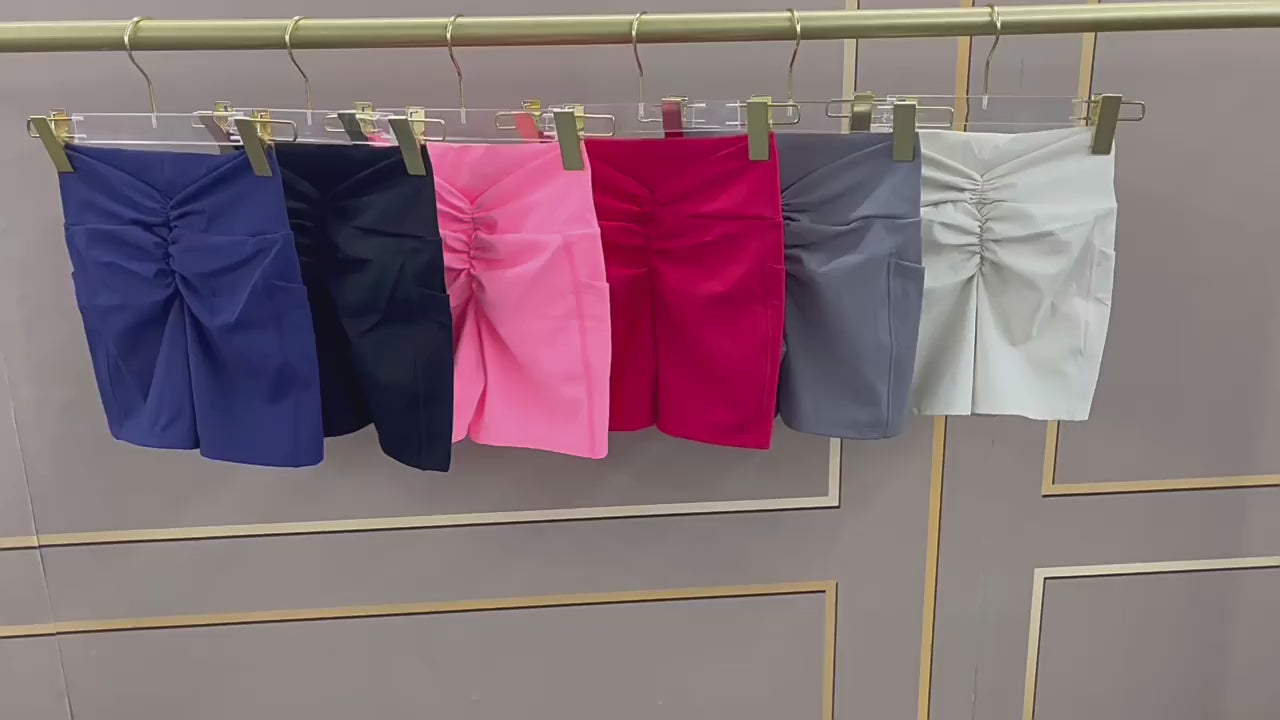 Custom High-Waist Yoga Shorts Side Pockets Back V Waist Scrunch Butt Fitness Shorts