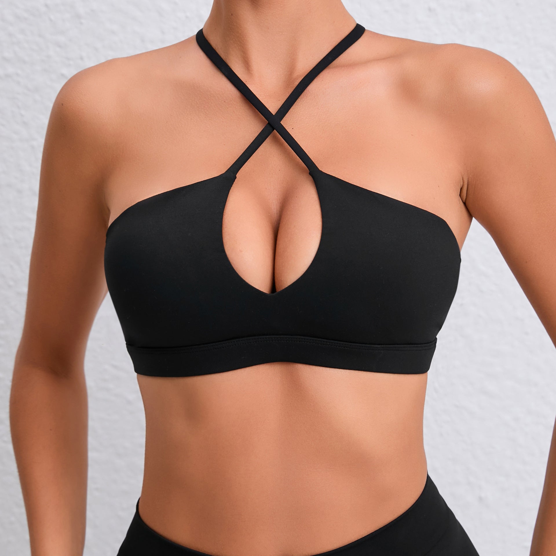 Cross Back Breathable Sports Bra | Naked-Feel Quick-Dry Yoga & Running Bra for Women