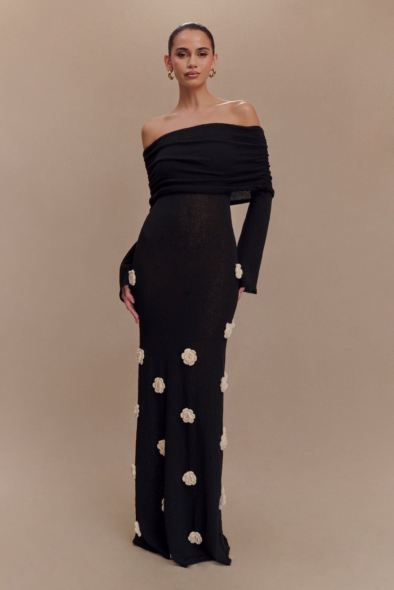 2026 European & American New Style Solid Color Knitted Beach Dress for Women