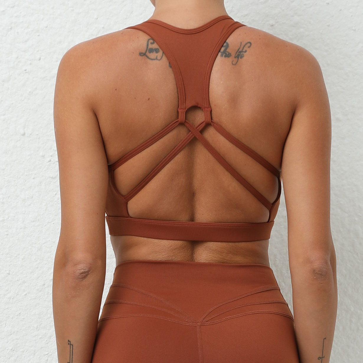 Cross Back Brushed Sports Bra | Naked-Feel Quick-Dry Yoga & Running Bra