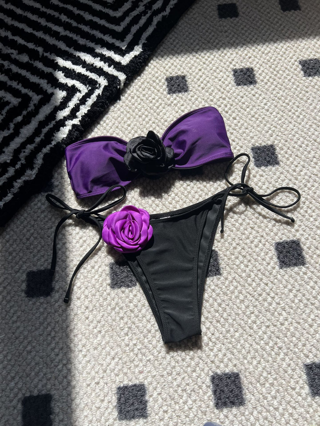 2026 Color Block Rose Bandeau Drawstring Bikini Set Two Piece Split Swimsuit