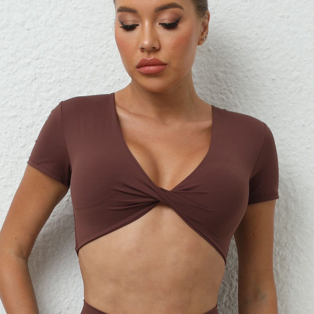 Twist-Front V-Neck Yoga Crop Tee｜Shock-Resistant Quick-Dry Tight Active Top for Fitness & Running